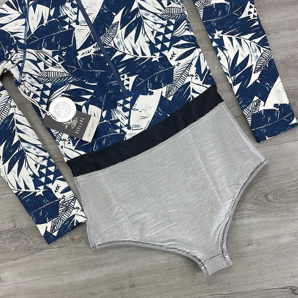 ☀️RIP CURL☀️ SEACHERS UV SURF SUIT BODY SUIT ON PEICE